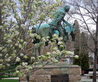 Photo of the Kit Carson Statue in the Nevada Legislative Plaza